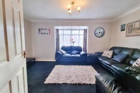 3 bedroom end of terrace house for sale - Sir Isaac Newton Drive, Wyberton, Boston