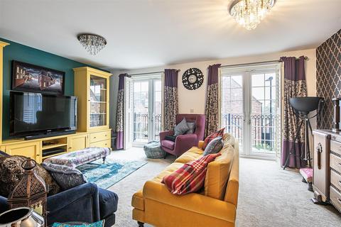 1 Anglo Close, Sheffield, S17 3SE