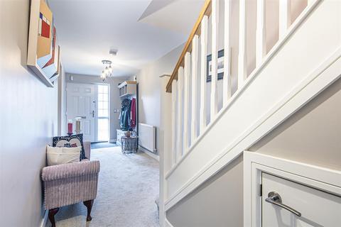 1 Anglo Close, Sheffield, S17 3SE