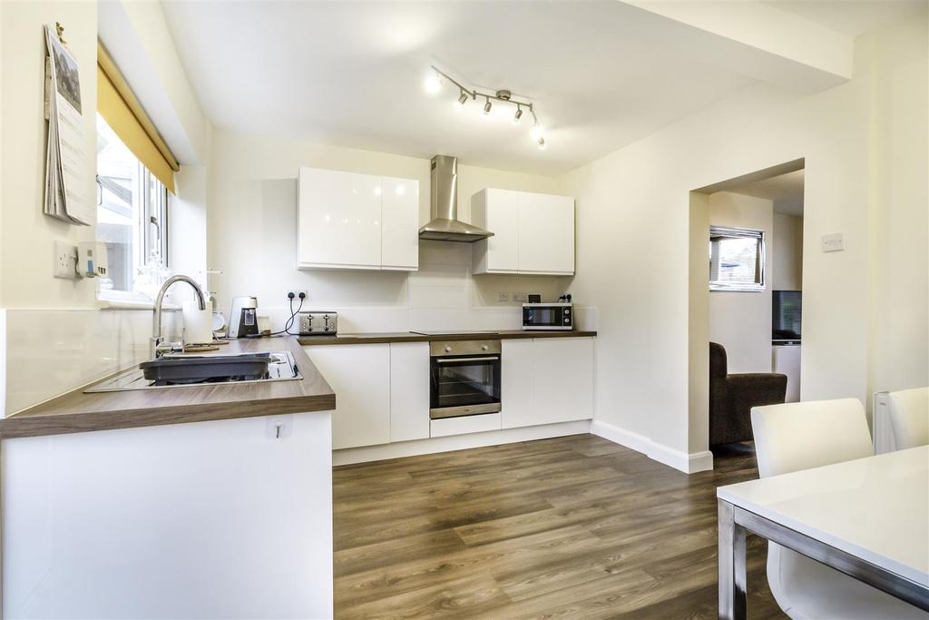 8527783-interior03.jpg