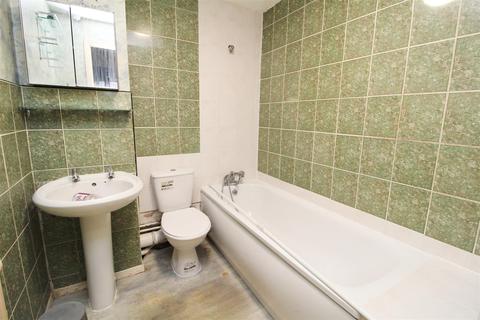 12 Avington, Great Holm, Milton Keynes, MK8 9DQ