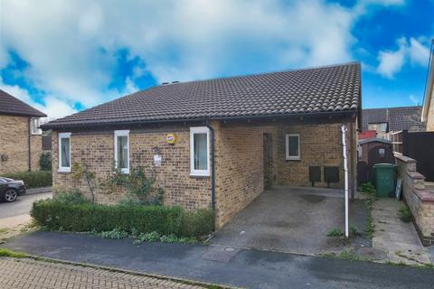 12 Avington, Great Holm, Milton Keynes, MK8 9DQ