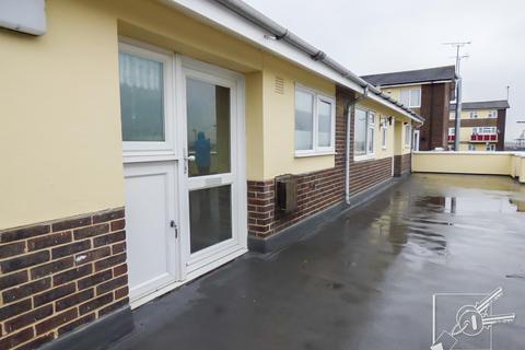 16 The Hive, Northfleet, Gravesend, DA11 9DE