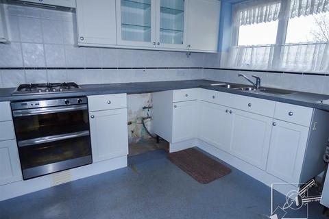 16 The Hive, Northfleet, Gravesend, DA11 9DE