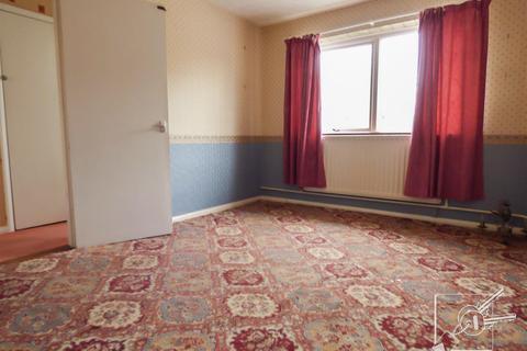 16 The Hive, Northfleet, Gravesend, DA11 9DE
