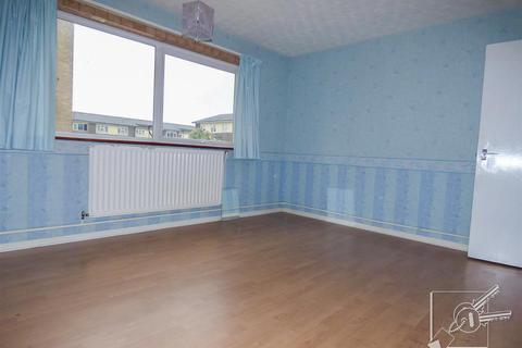 16 The Hive, Northfleet, Gravesend, DA11 9DE