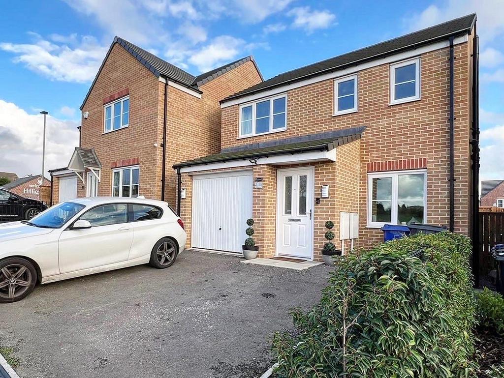 Lundhill Drive, Wombwell, Barnsley... 3 bed detached house £1,100 pcm