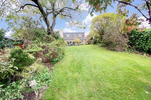 4 Willow Crescent, Great Houghton, Northampton, NN4 7AP