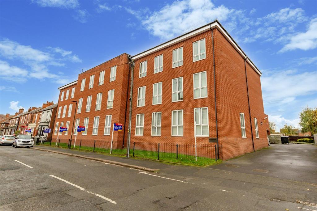 Acton Road, Long Eaton 2 bed apartment for sale £115,000