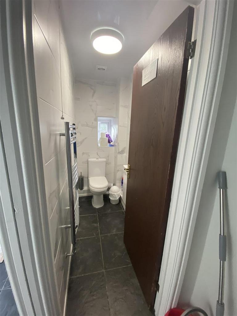 Separate WC
