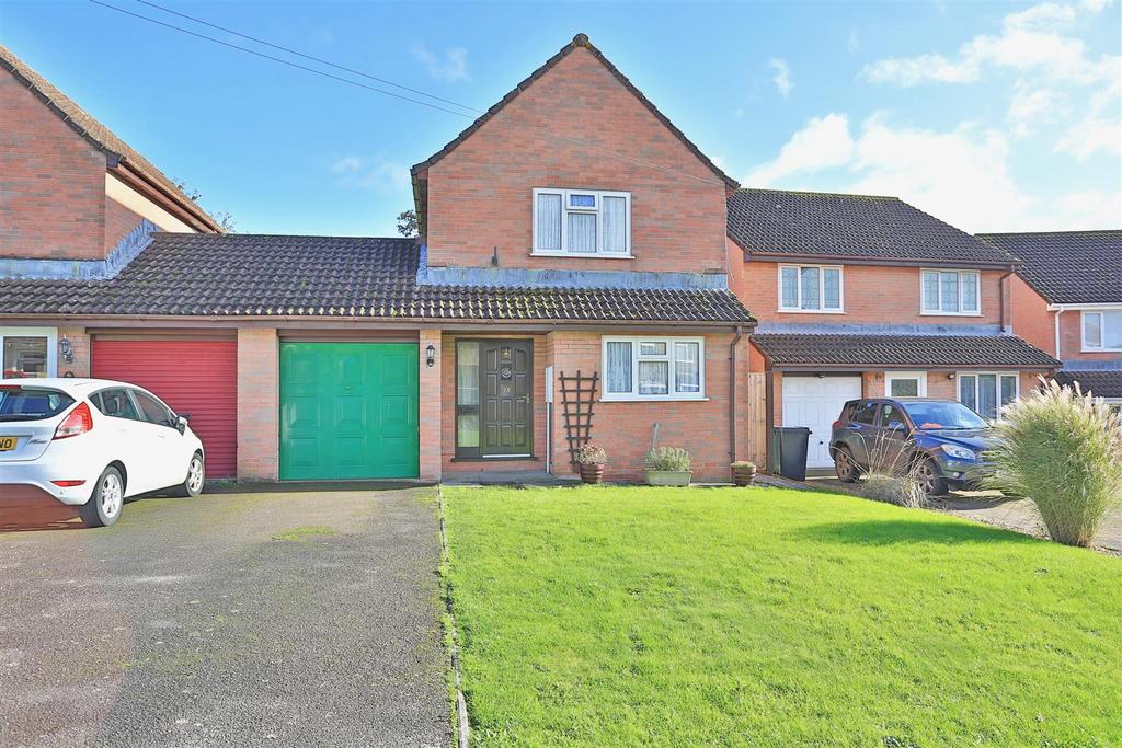 Axeford Meadows, Chard Junction, Chard 3 bed house £275,000