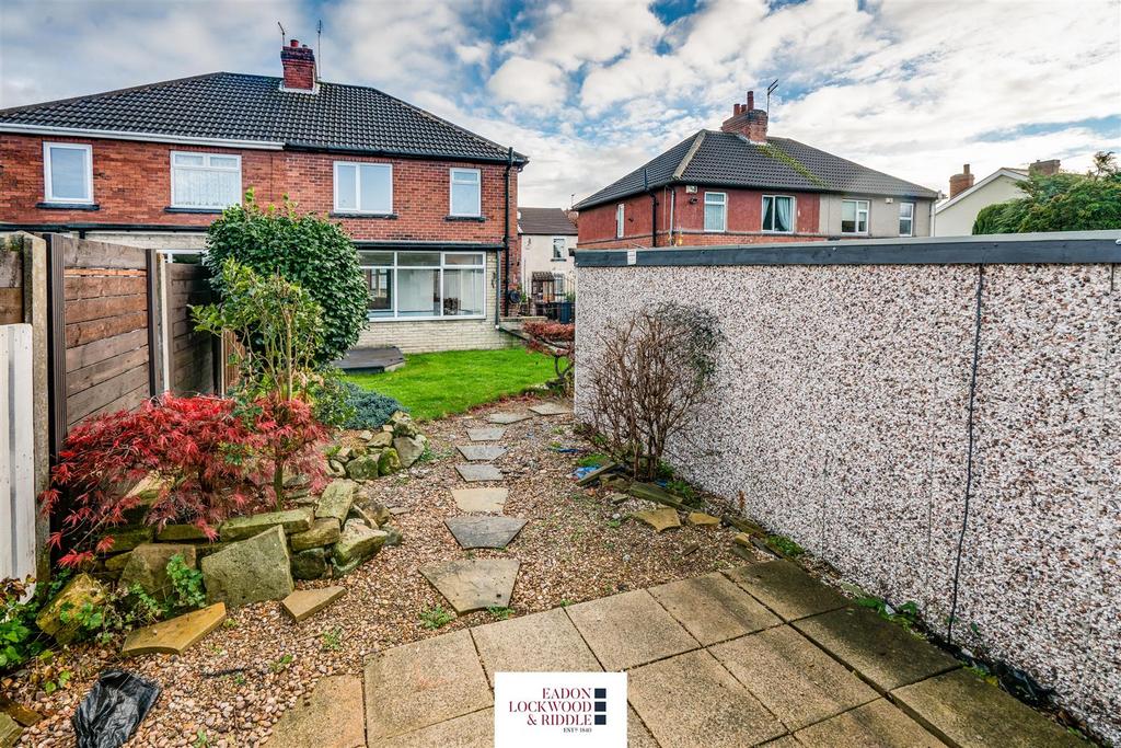 Rear Garden 3.jpg