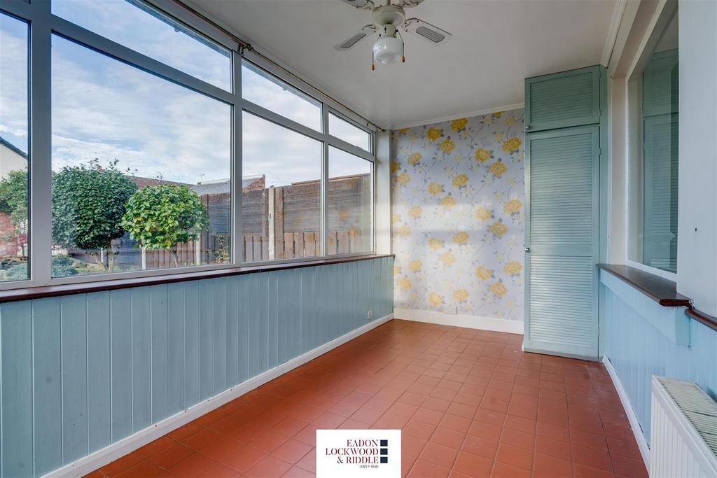 Sun Room 1.jpg