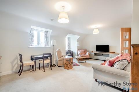 2 bedroom apartment for sale, 44 Eleanor House, London Road, St. Albans AL1 1NR
