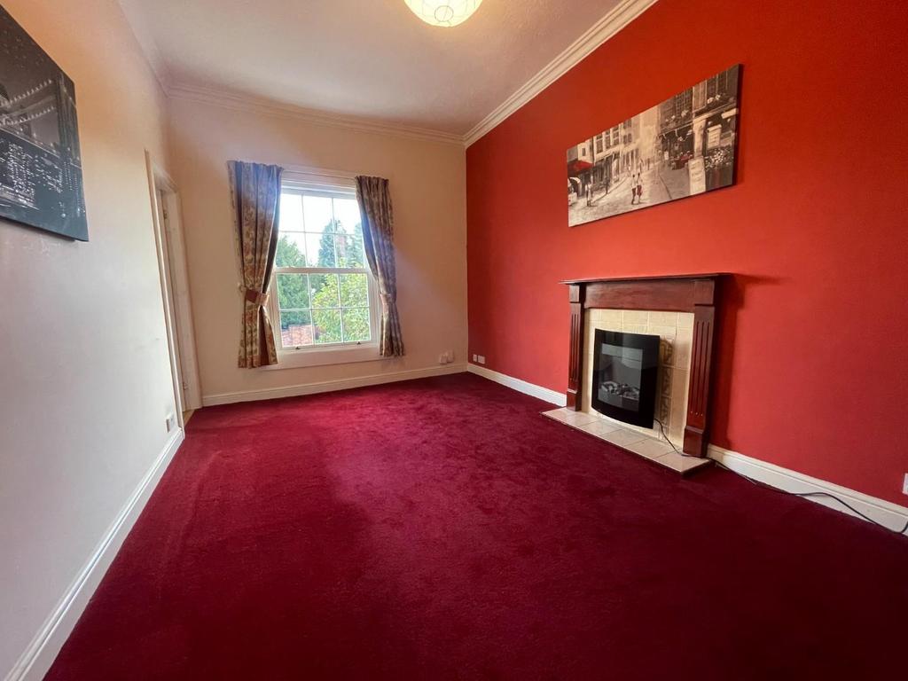 Church Street, Rugeley 1 bed flat £550 pcm (£127 pw)