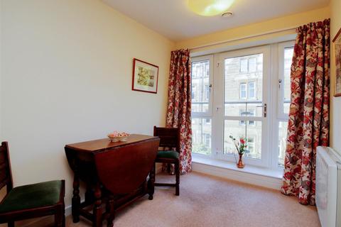 1 bedroom apartment for sale - Stewart Terrace (Annexe), Bruce St., Edinburgh