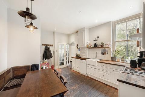 4 bedroom flat for sale - Brixton Hill, SW2