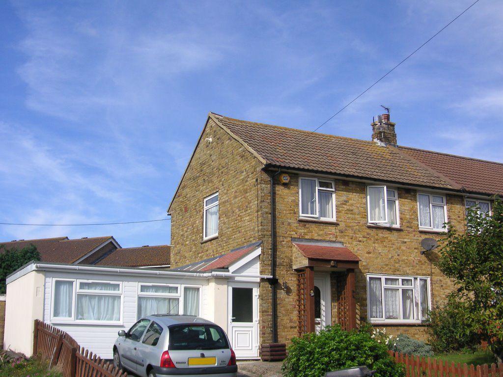 Warwick Road, Canterbury 6 bed house - £3,142 pcm (£725 pw)