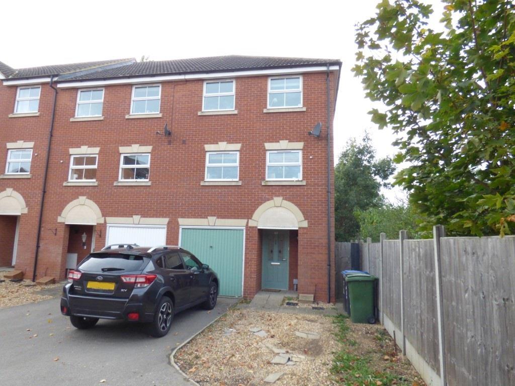Tungstone Way, Market Harborough 4 bed townhouse £1,100 pcm (£254 pw)