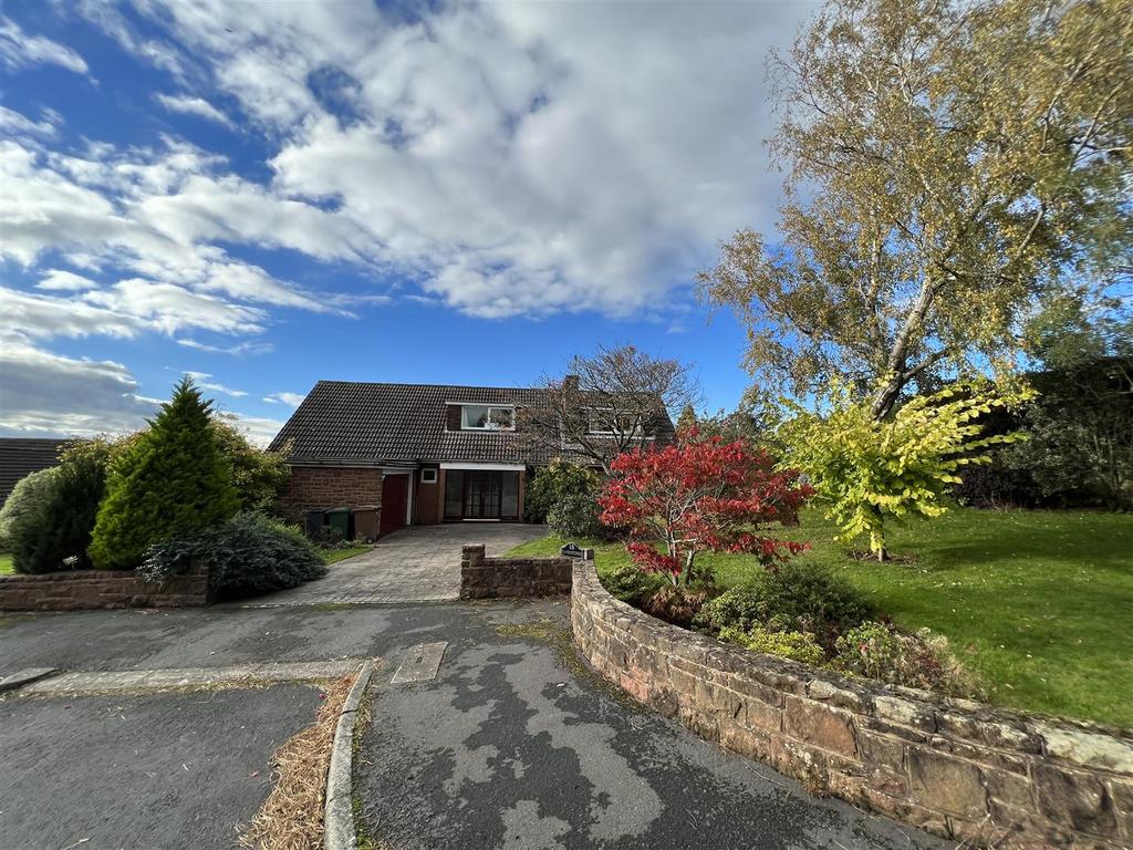 Queens Drive, Heswall, Wirral 4 bed detached bungalow £750,000