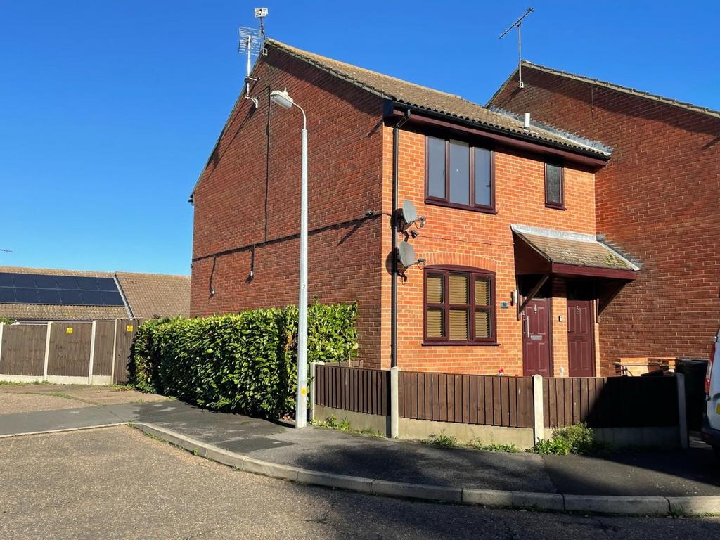 Snoreham Gardens, Latchingdon, Chelmsford 1 bed flat to rent £750 pcm