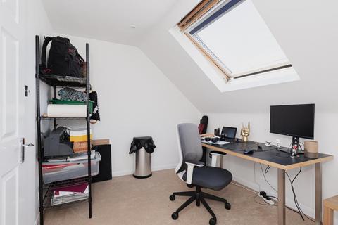 112a Reigate Road, Epsom, KT17 3BX