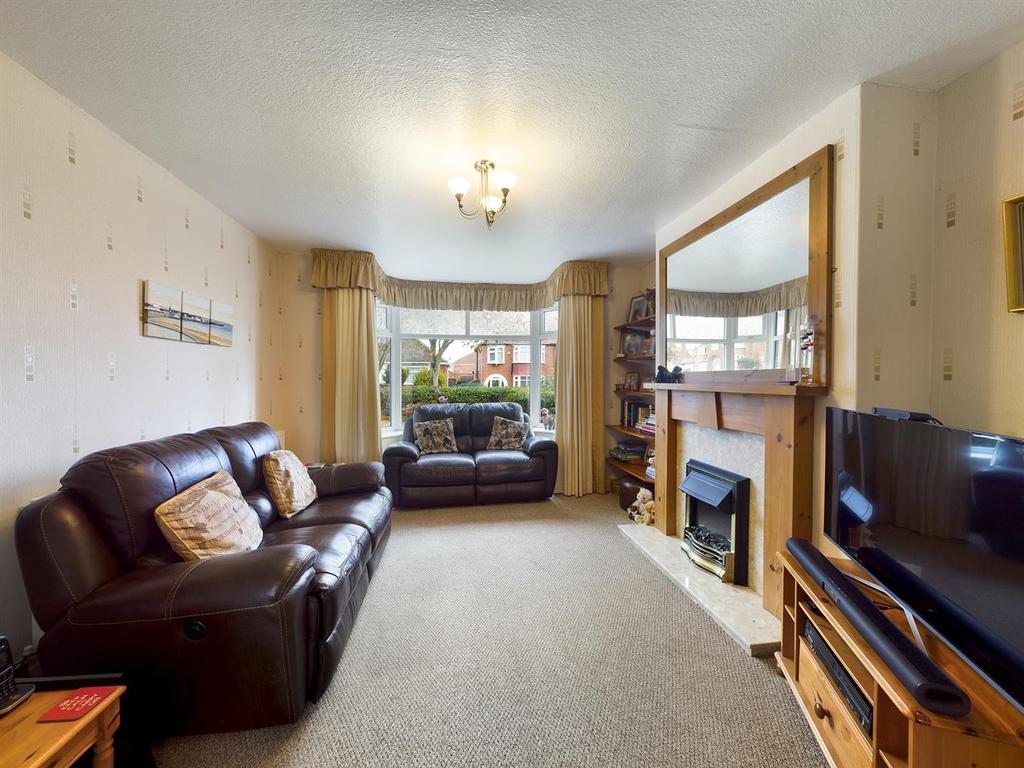 St. Columba Road, Bridlington 3 bed semidetached house for sale £249,950