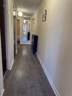 2 bedroom flat to rent, Hawthornden Place, Pilrig, Edinburgh, EH7