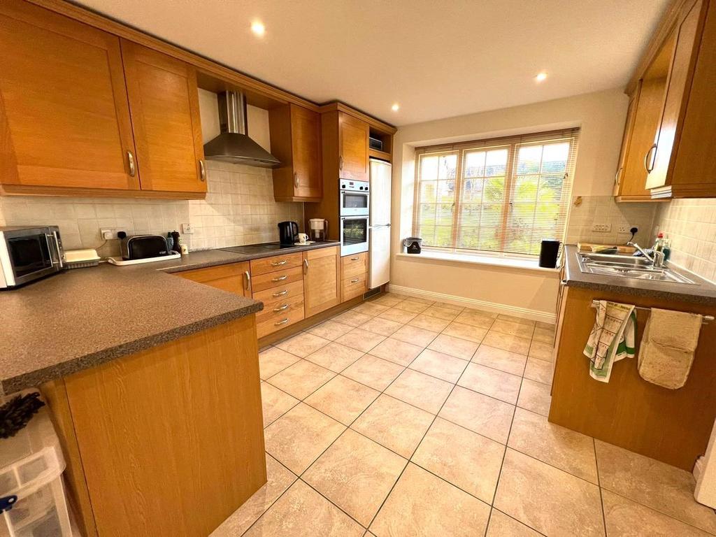 Home Farm, Iwerne Minster, Blandford Forum, Dorset, DT11 2 bed
