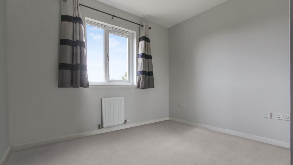 Bedroom 1 (Double)
