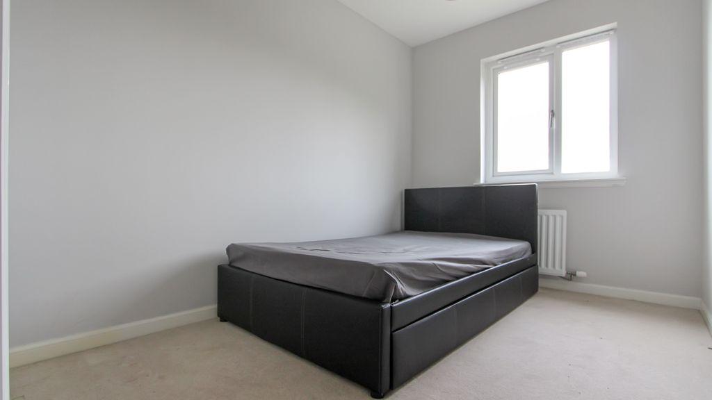Bedroom 2 (Double)