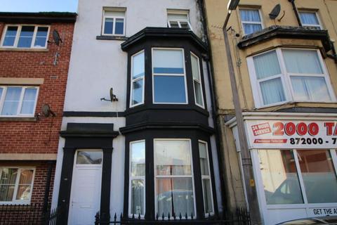 4 bedroom terraced house for sale - Preston Street, Fleetwood, Lancashire, FY7 6JA