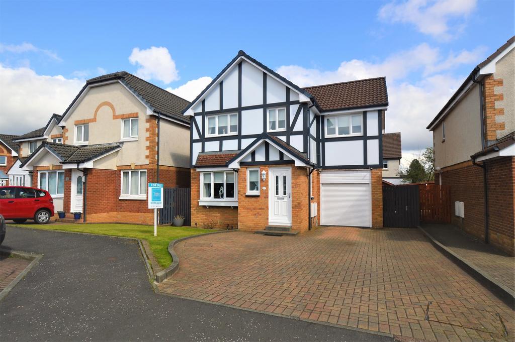 46 Meadow Way, KILWINNING, KA13 6UX 4 bed detached house £235,000