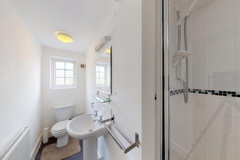 4 bedroom terraced house to rent, 39 Cromwell Street