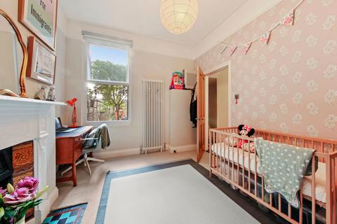 19a Clifford Gardens, London, NW10 5JE