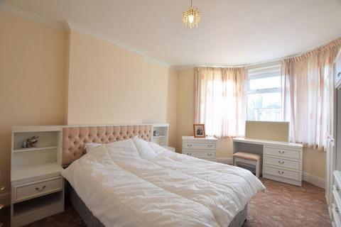 102 Wellesley Road, Clacton-on-sea, CO15 3PT