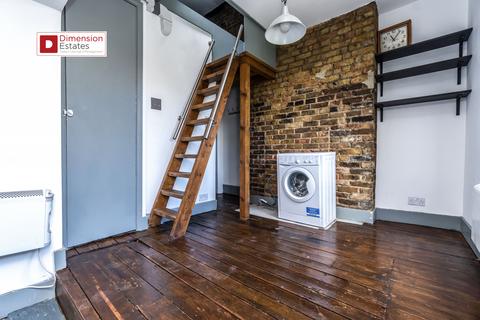 Studio to rent, Upper Clapton Road, Upper Clapton, Hackney, E5