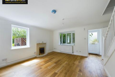 9 Laurel Fields, Potters Bar, EN6 2BB