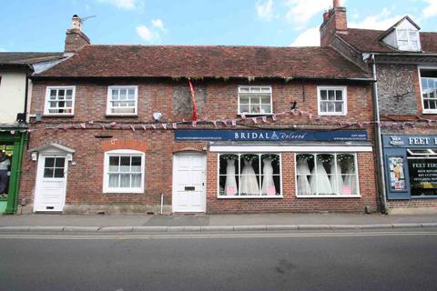 Retail property (high street) to rent, COMMERCIAL UNIT