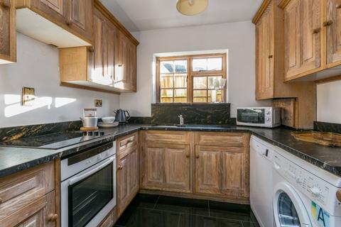 2 bedroom bungalow to rent, Westwood Road, Windlesham, Surrey