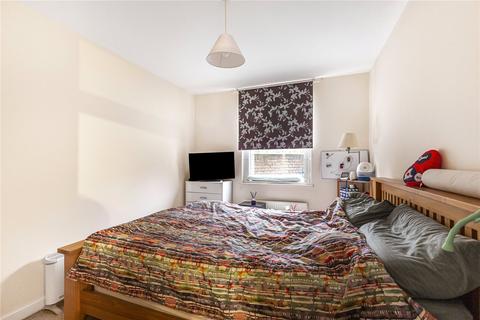 2 bedroom apartment for sale, Milligan Street, London, E14