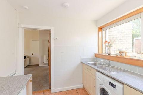 2 bedroom cottage to rent, Kingston Avenue, Liberton, Edinburgh, EH16