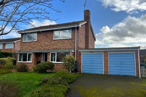 4 bedroom detached house for sale, Celyn Close, Guilsfield, Welshpool, Powys, SY21
