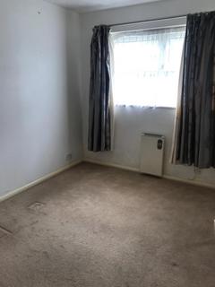 2 bedroom flat to rent, Adeliza Close,  Barking, IG11