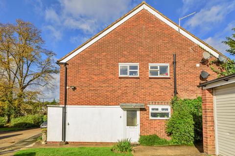 8 Trevor Close, Harrow, HA3 6AE