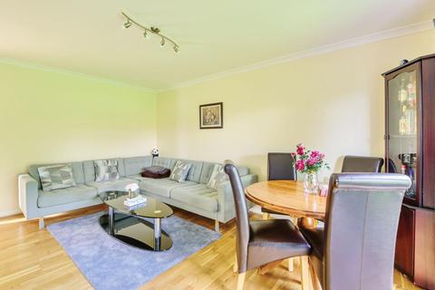 8 Trevor Close, Harrow, HA3 6AE