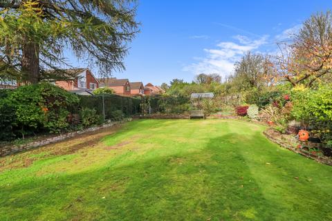 5 bedroom detached house for sale - Greenways, Abbots Langley, Herts, WD5