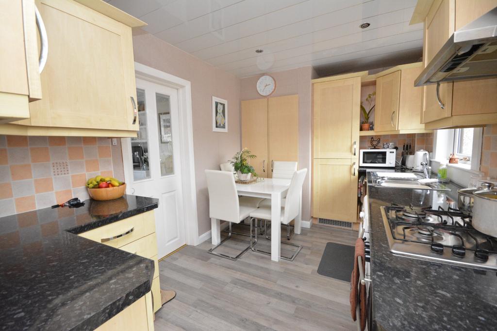 Kennard Street, Falkirk, Stirlingshire, FK2 9EH 3 bed semidetached house for sale £146,000