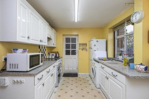 22 Green Walk, Ongar, CM5 9HR