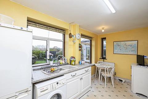 22 Green Walk, Ongar, CM5 9HR